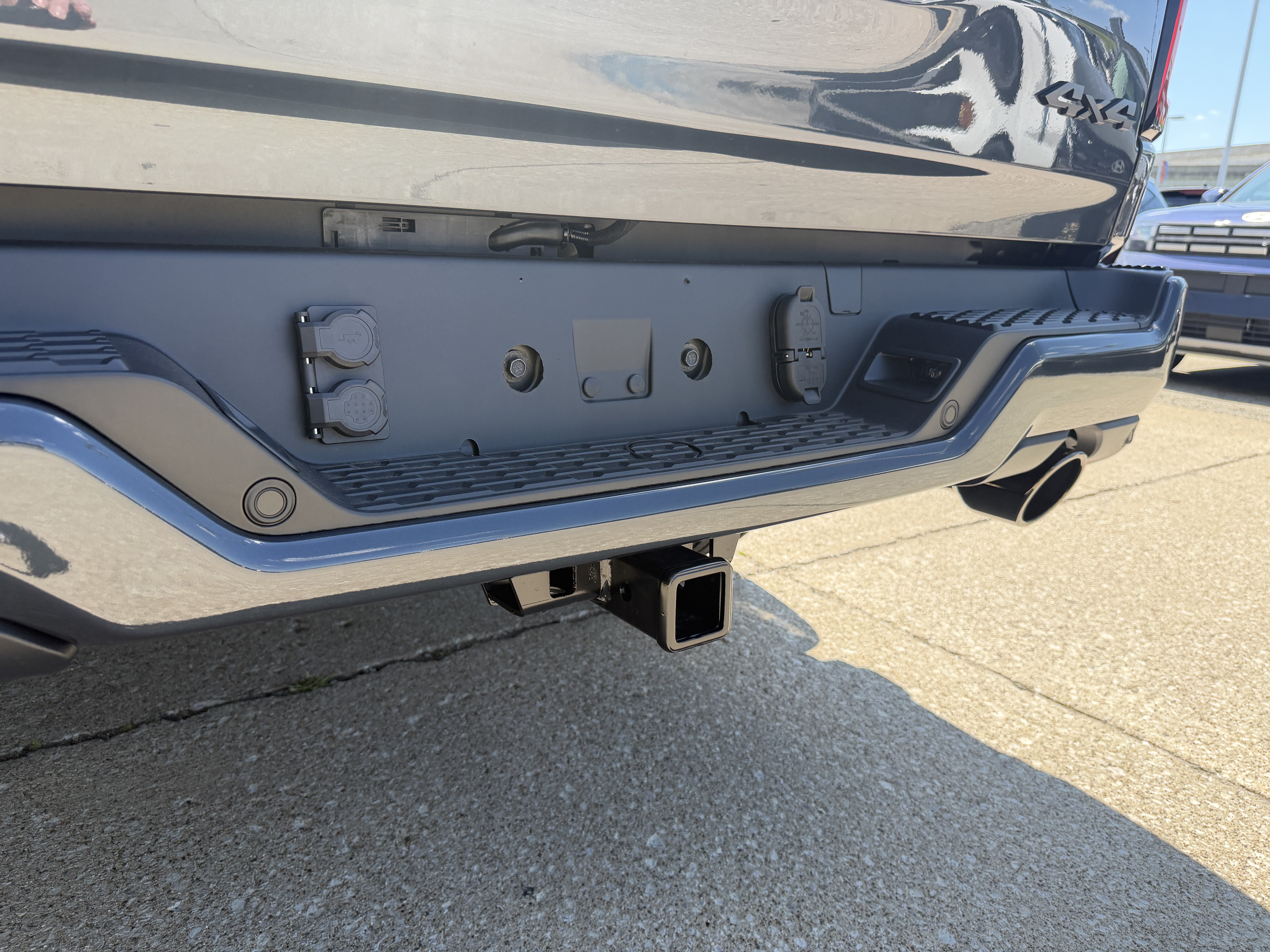 New 2026 RAM 1500 Laramie w/ Night Edition AWD/4WD image 13