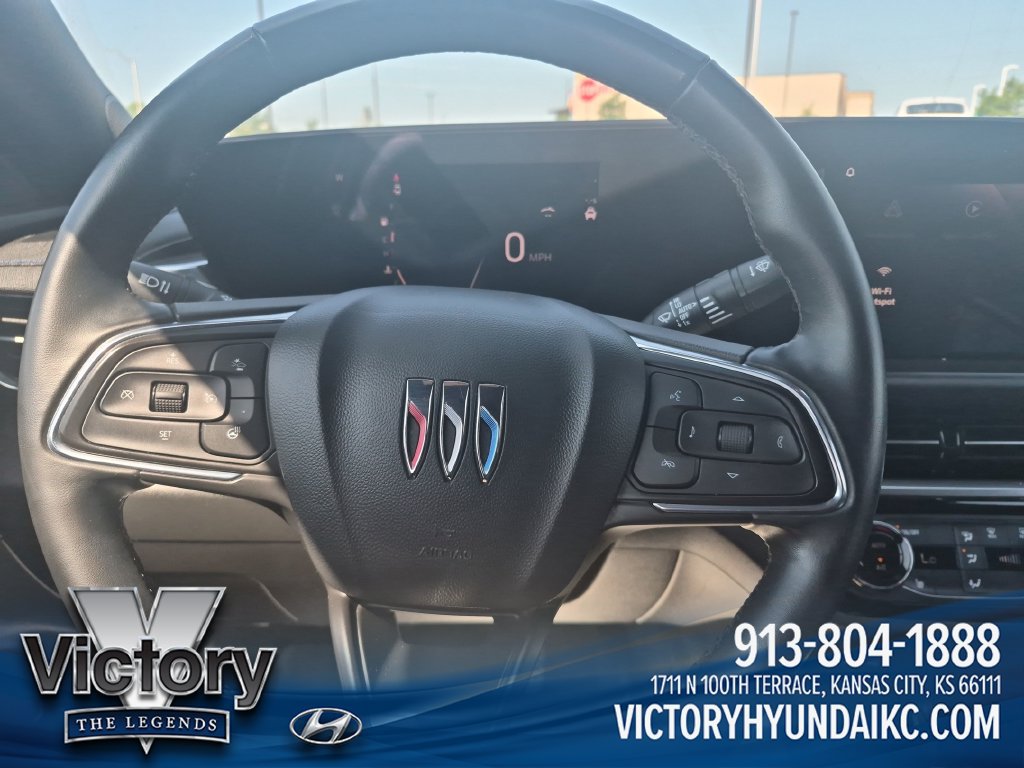 Used 2024 Buick Envista Sport Touring w/ Convenience I Package FWD image 15
