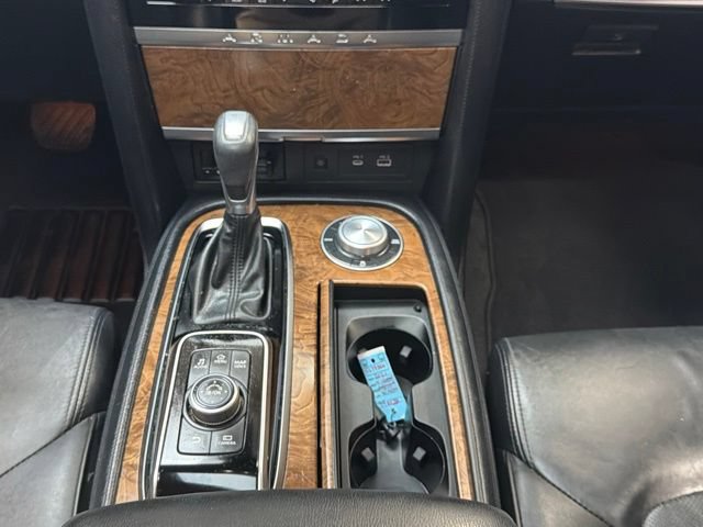Used 2021 Nissan Armada SL w/ Captain's Chairs Package AWD/4WD image 16