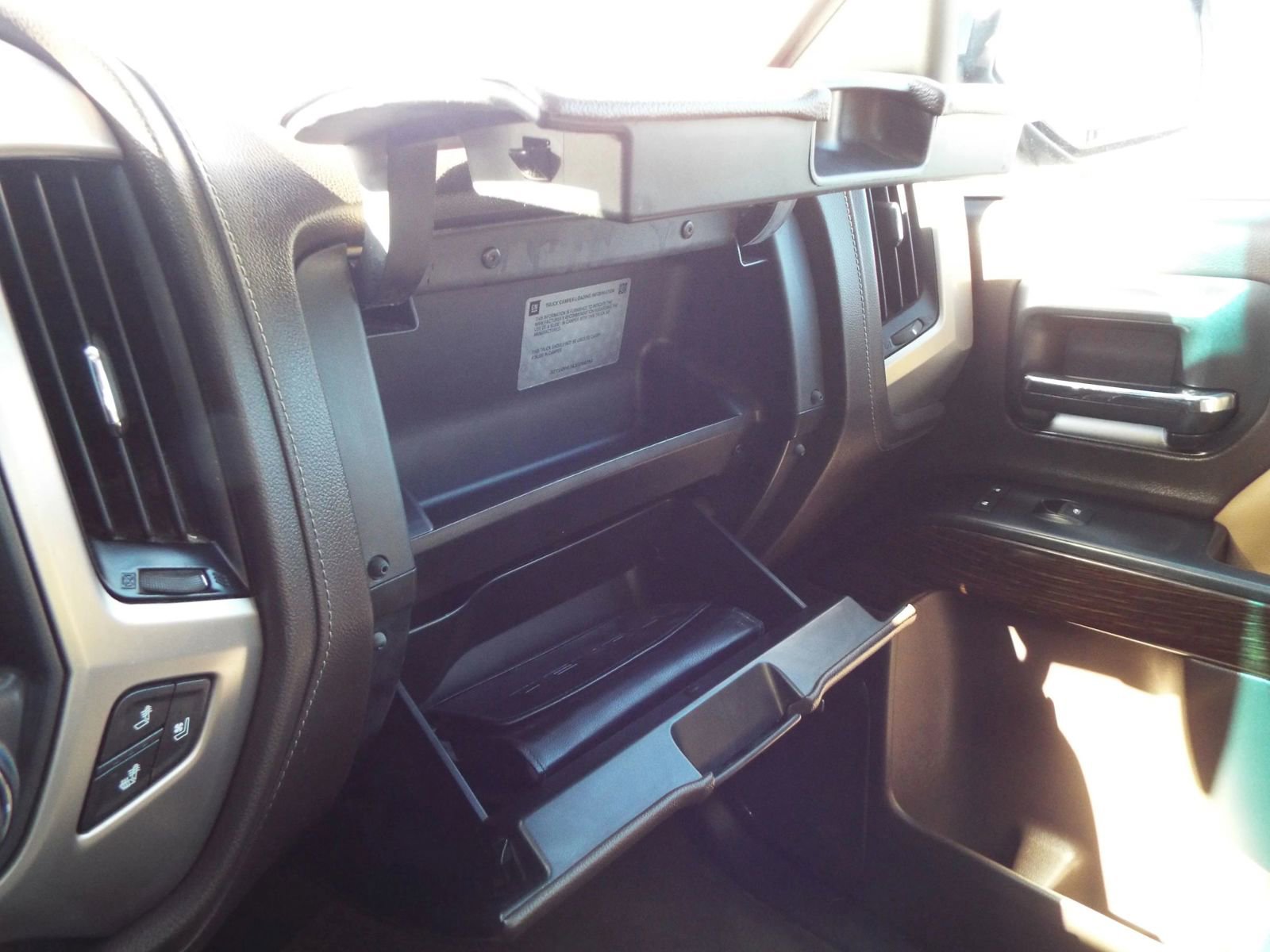 Used 2018 GMC Sierra 1500 Denali w/ Denali Ultimate Package image 34