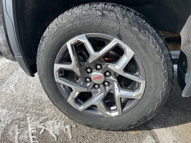 Used 2022 GMC Sierra 1500 SLT w/ SLT Premium Package AWD/4WD image 14