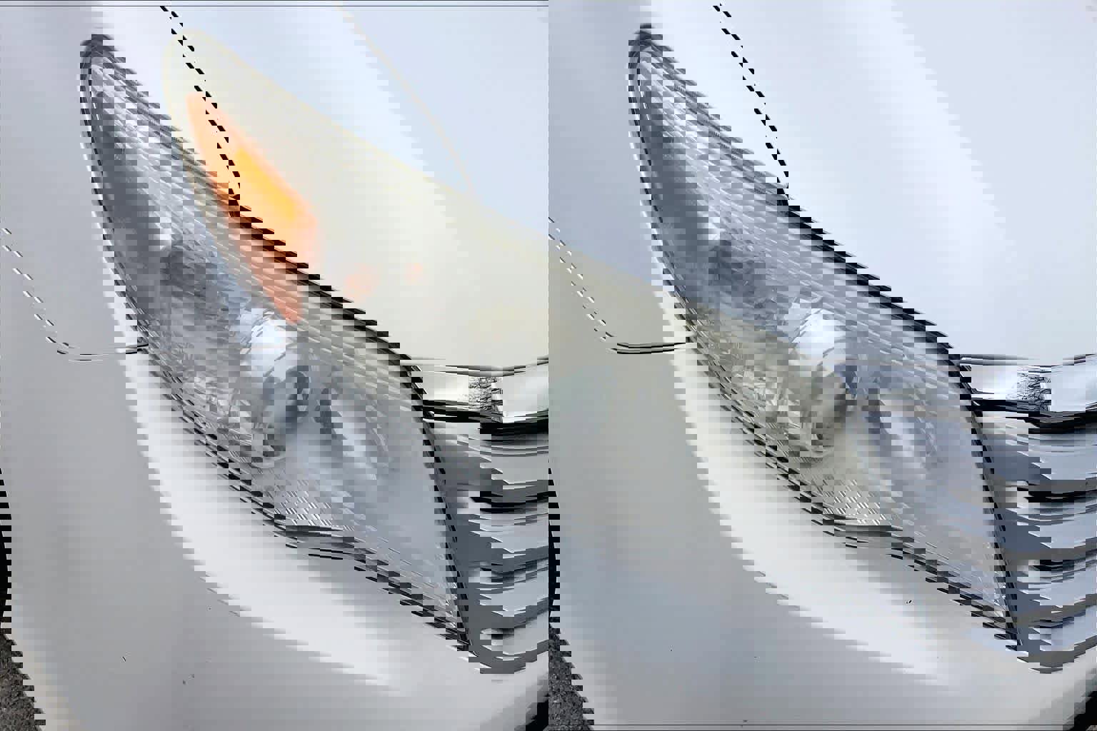 Used 2012 Toyota Avalon image 26