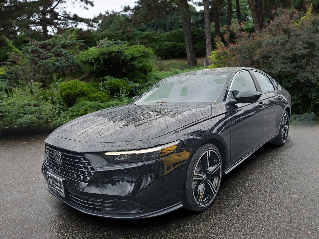 New 2025 Honda Accord Sport image 4