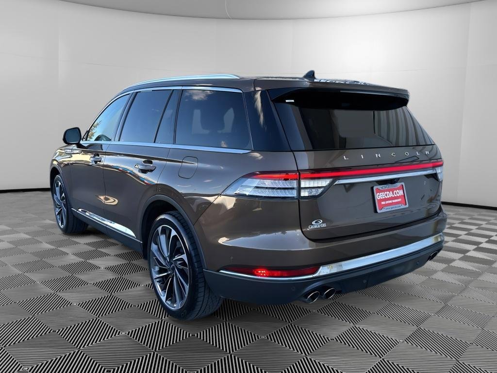 Used 2022 Lincoln Aviator Reserve w/ Equipment Group 201A image 6