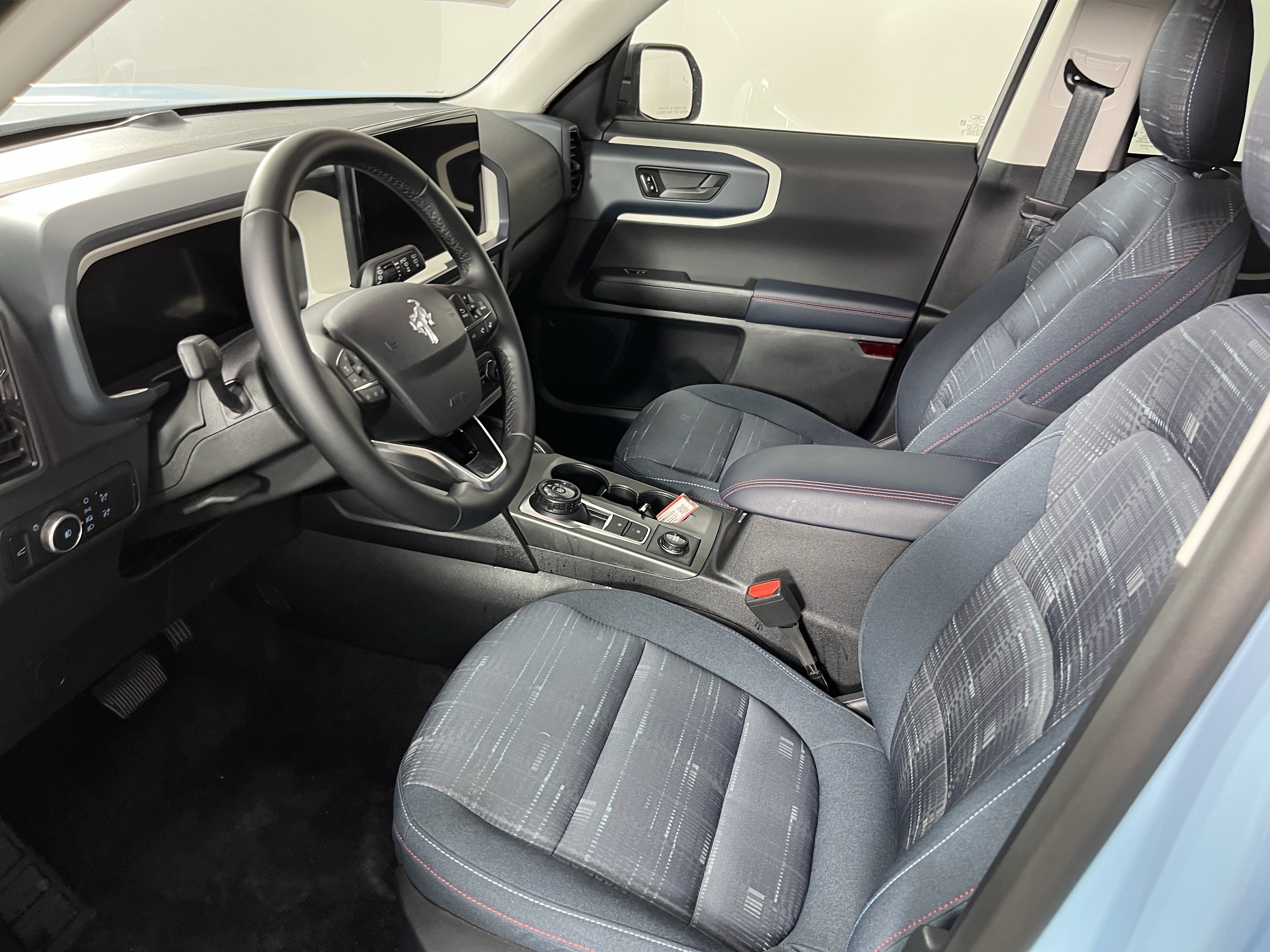 Used 2025 Ford Bronco Sport Heritage w/ Convenience Package AWD/4WD image 7