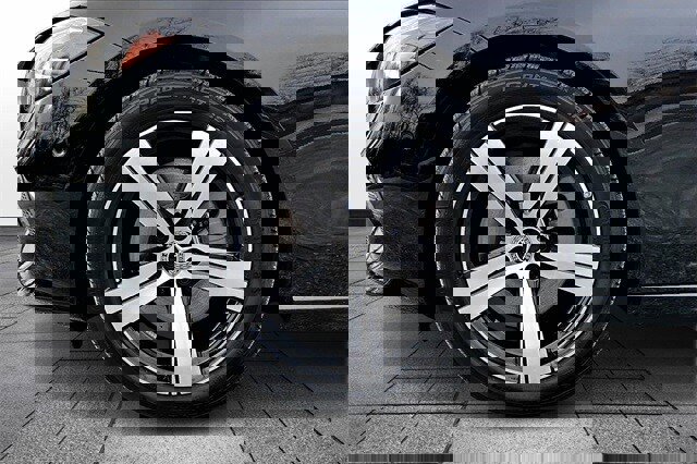 Used 2025 Mercedes-Benz C 300 C 300 image 37