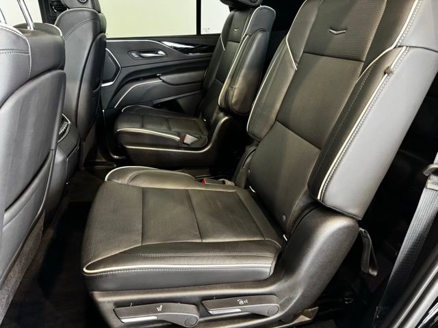 Used 2021 Cadillac Escalade Sport w/ Driver Assist Tech Package image 7