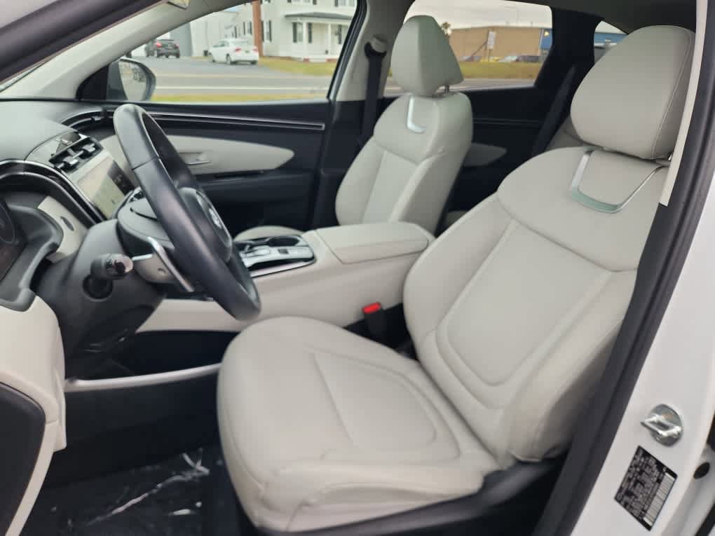 Used 2023 Hyundai Tucson Limited image 10