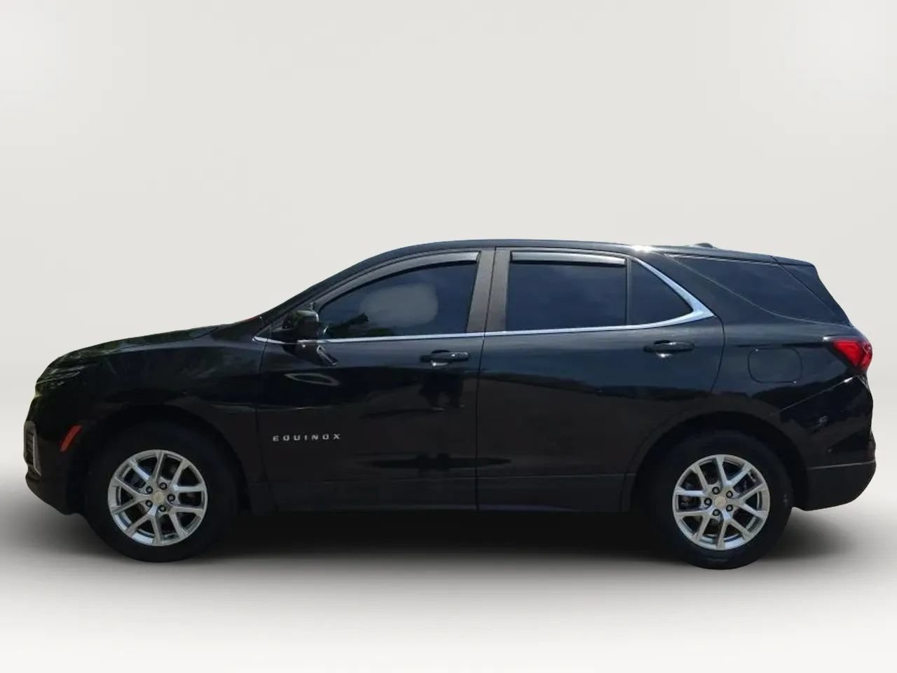 Used 2023 Chevrolet Equinox LT w/ Driver Convenience Package AWD/4WD image 5
