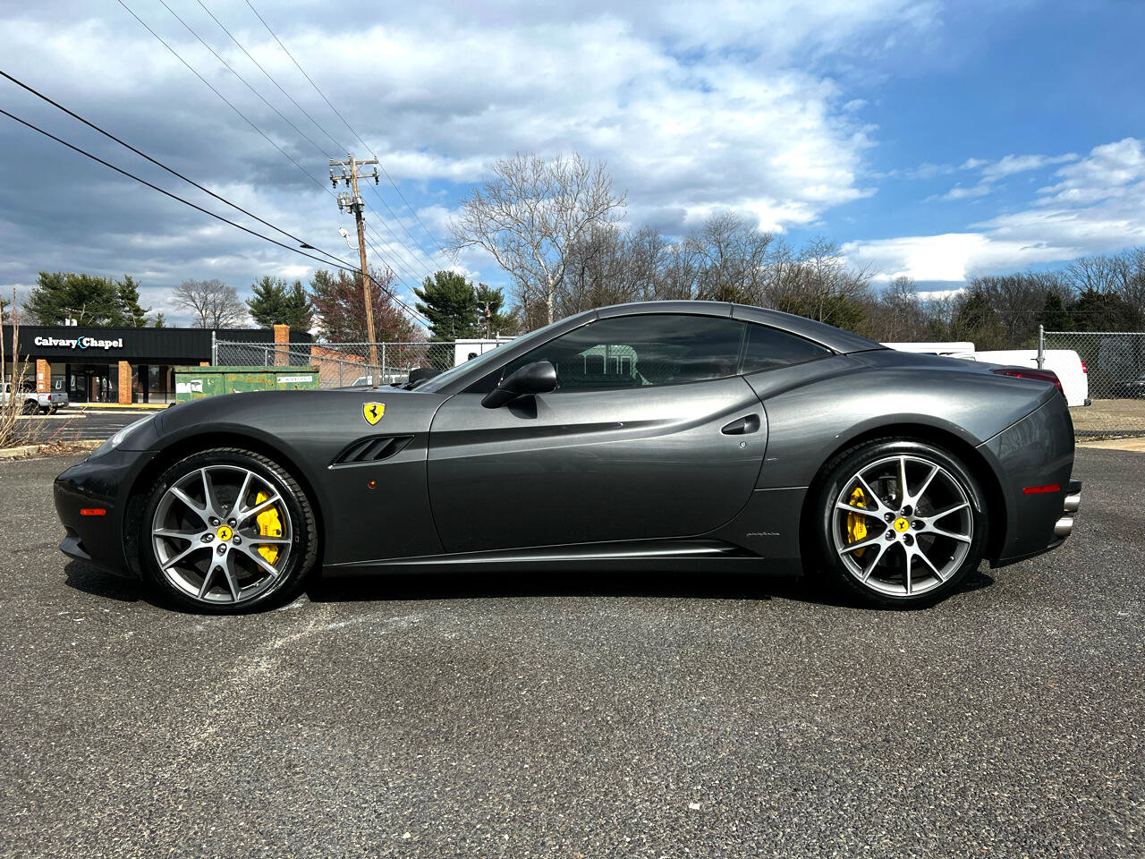 Used 2012 Ferrari California image 8