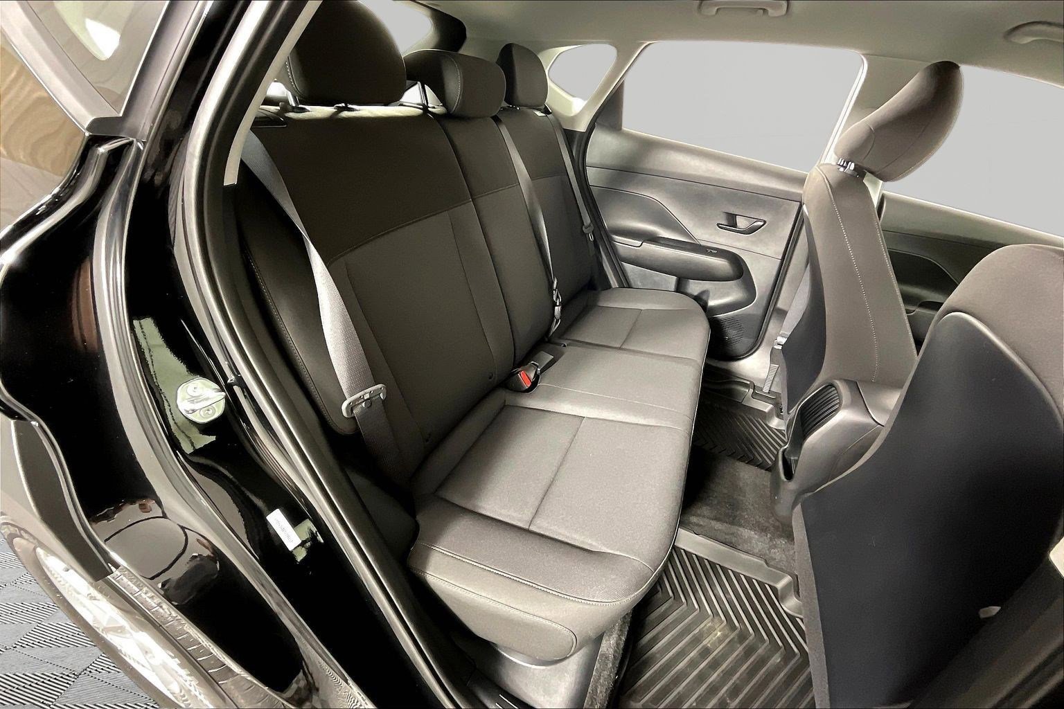 Certified 2026 Hyundai Kona SE FWD image 23