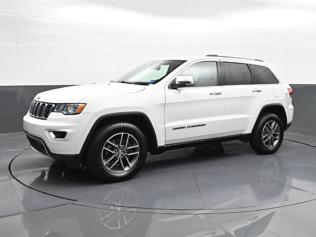 Used 2018 Jeep Grand Cherokee Limited AWD/4WD image 1