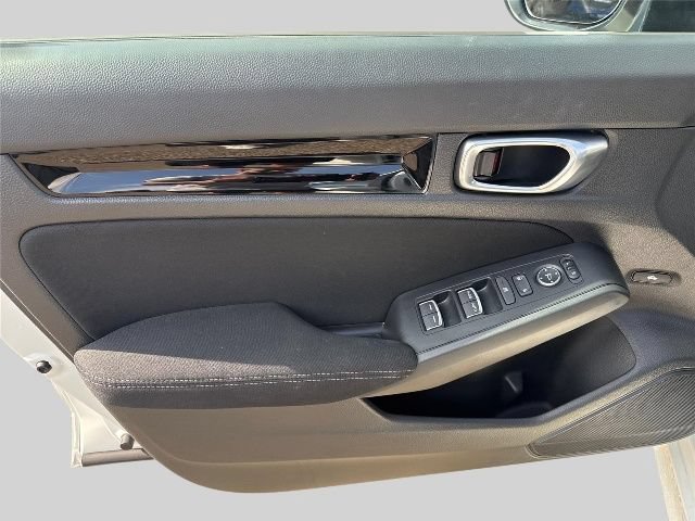 Certified 2024 Honda Civic EX image 19