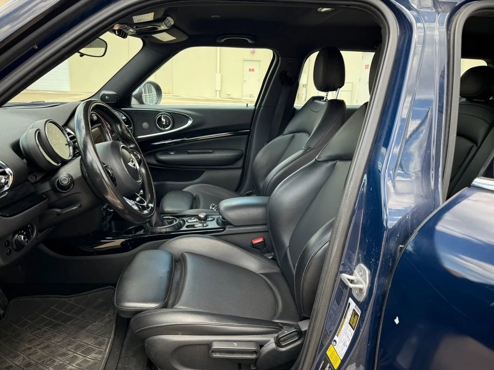 Used 2016 MINI Cooper Clubman image 12