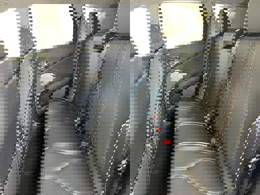 Used 2025 Acura RDX SH-AWD w/ Advance Package image 32