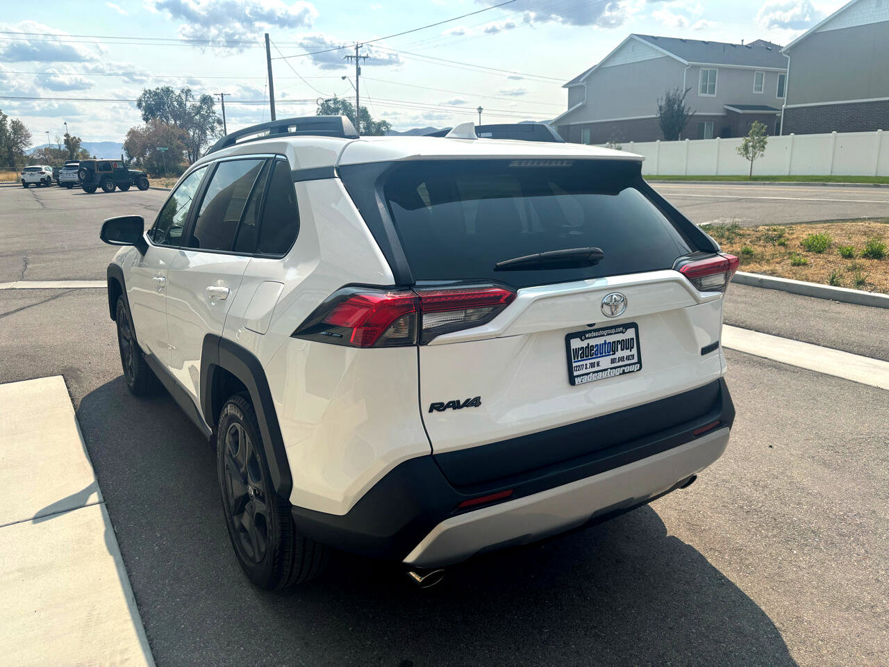 Used 2024 Toyota RAV4 Adventure image 4