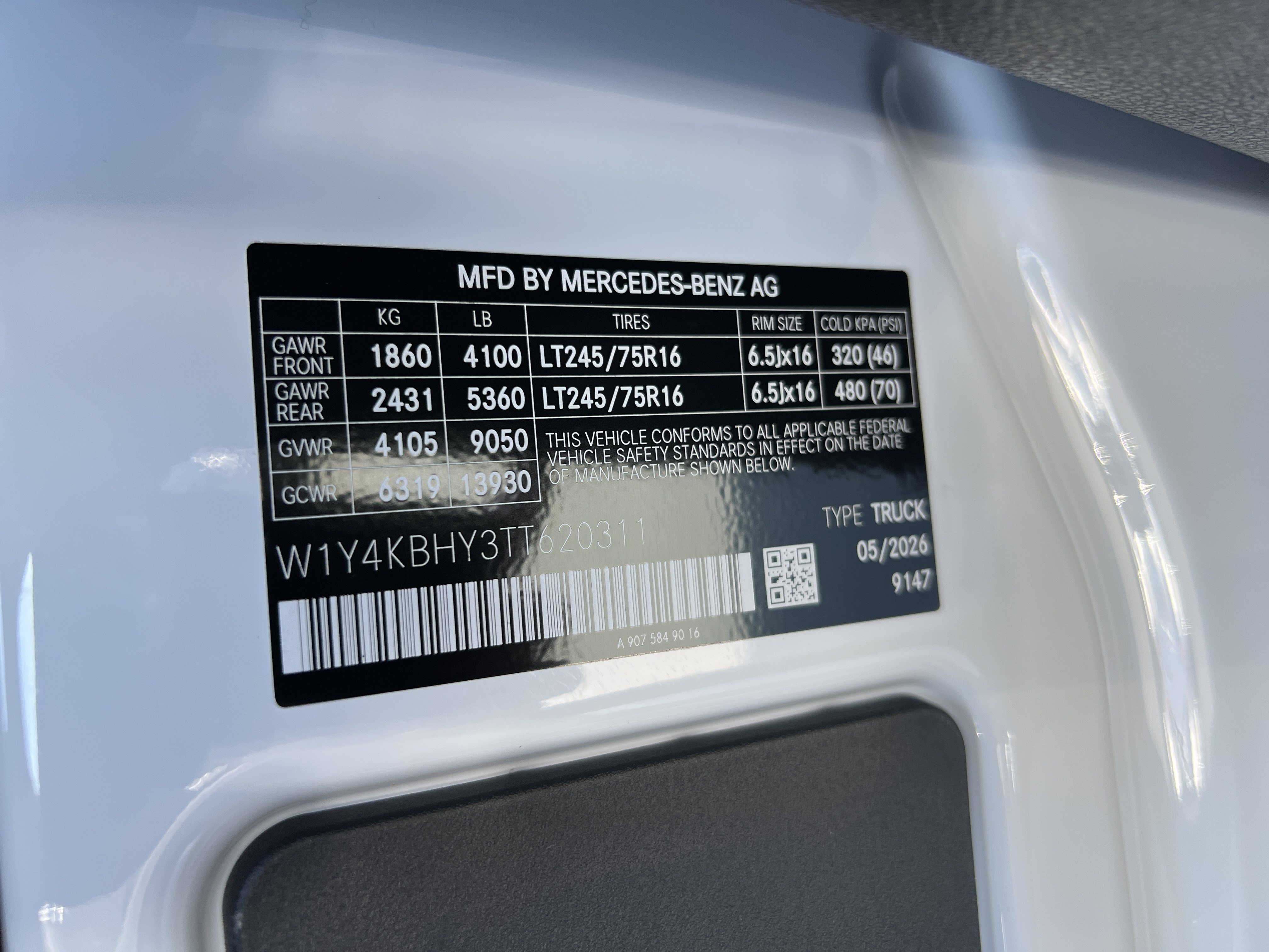 New 2026 Mercedes-Benz Sprinter 2500 image 37