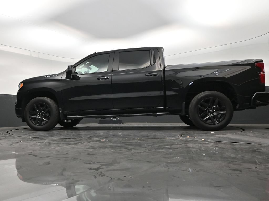 Used 2025 Chevrolet Silverado 1500 RST RWD image 21