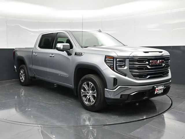 Used 2025 GMC Sierra 1500 SLT AWD/4WD image 6
