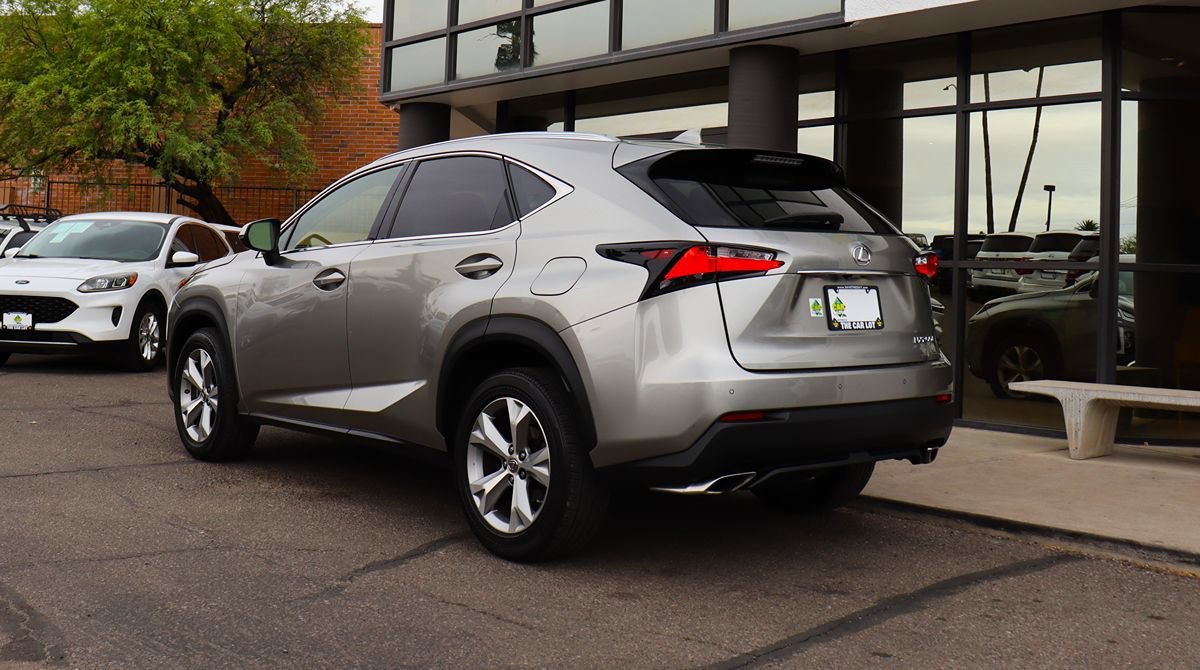 Used 2017 Lexus NX 200t FWD w/ Premium Package image 9