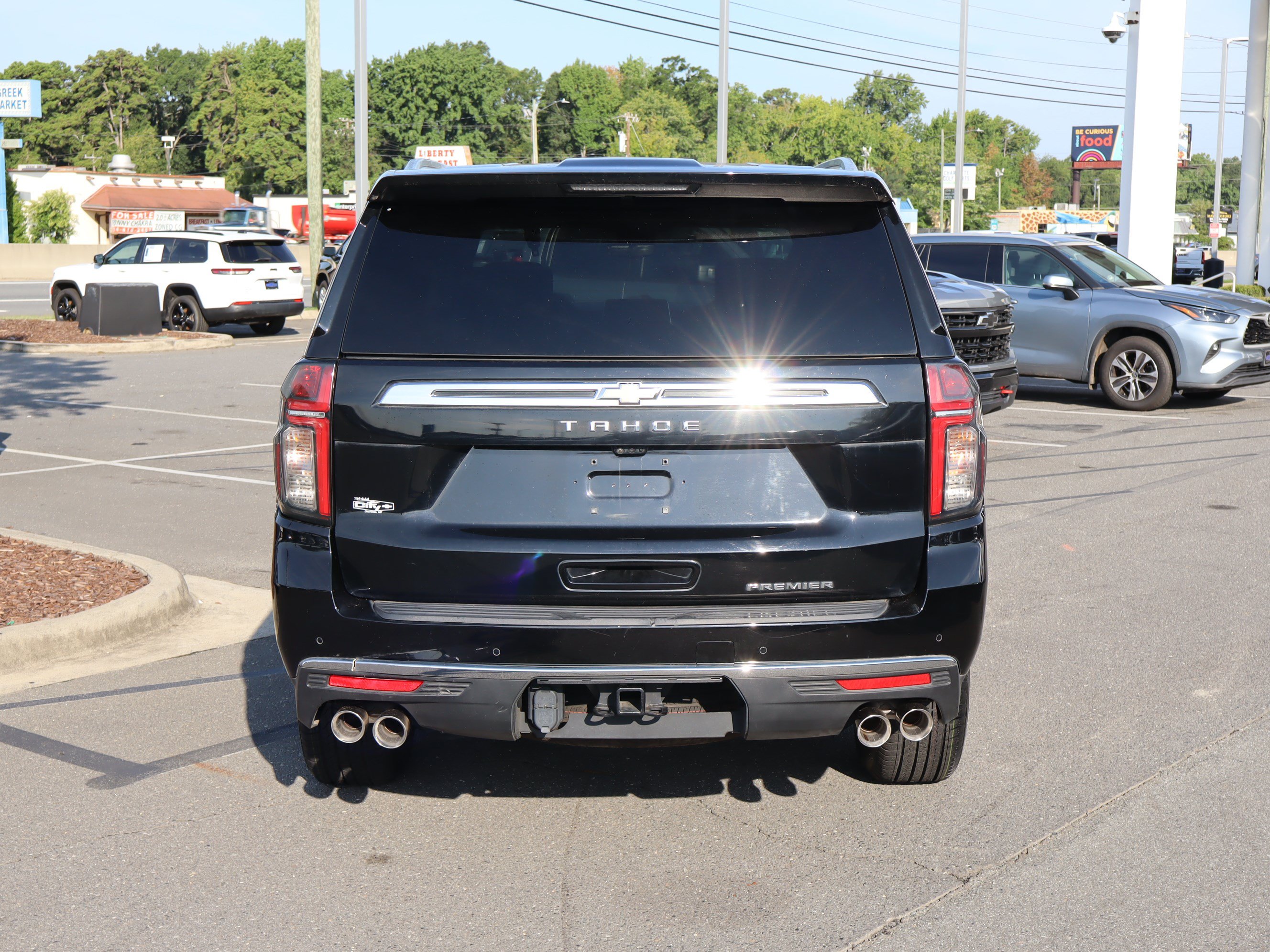 Used 2023 Chevrolet Tahoe Premier w/ Premium Package 2 AWD/4WD image 9