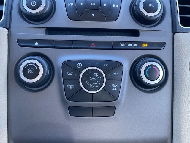 Used 2014 Ford Taurus SE image 13