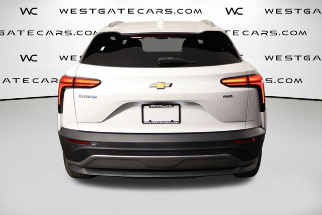 Used 2024 Chevrolet Blazer EV LT AWD/4WD image 4