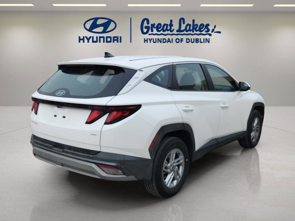 Certified 2025 Hyundai Tucson SE image 5