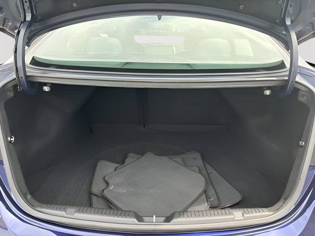 Used 2012 Hyundai Elantra Limited FWD image 11