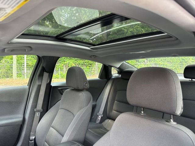 Used 2024 Chevrolet Malibu LT FWD image 33