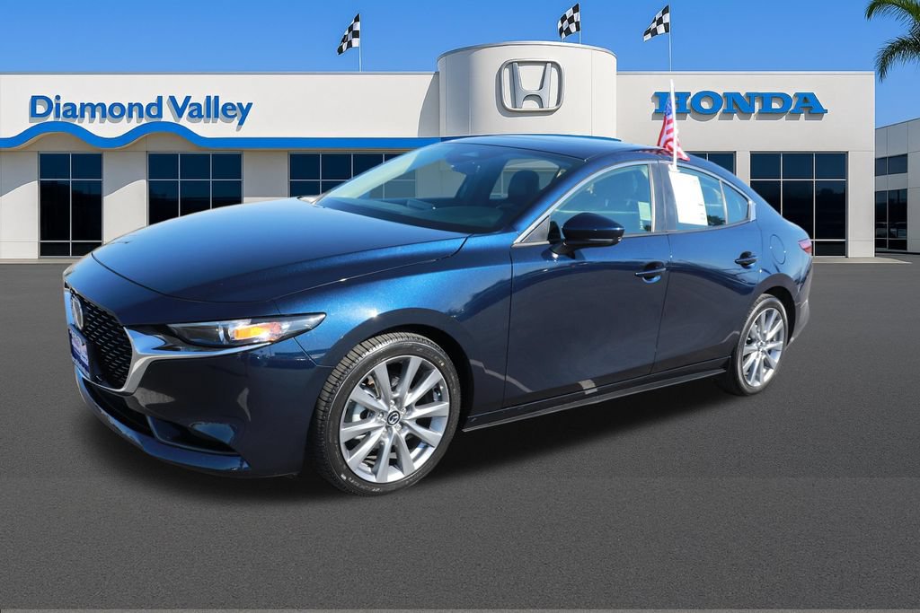 Used 2024 MAZDA MAZDA3 s FWD image 3