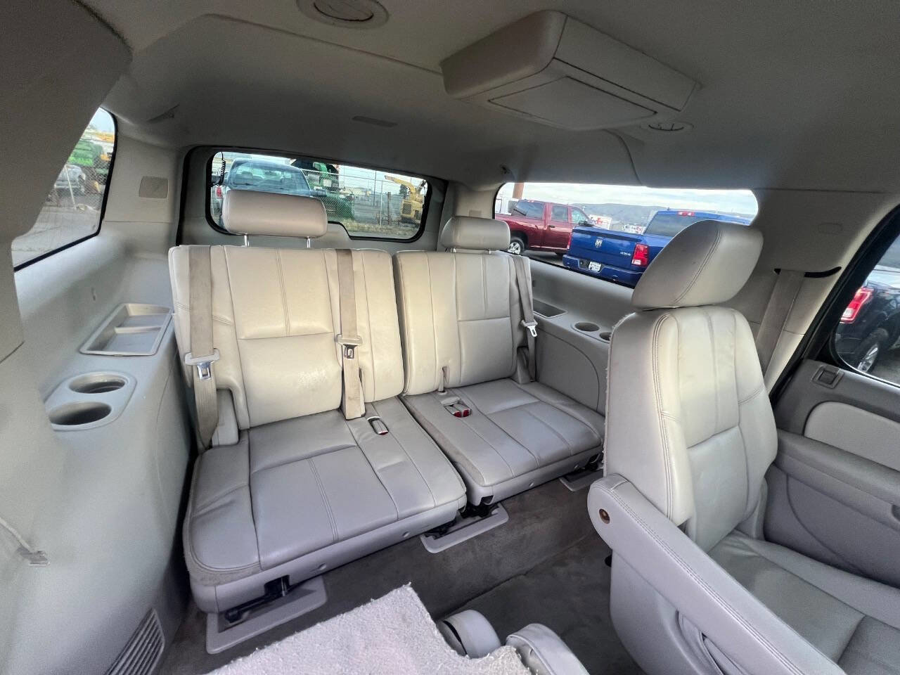Used 2012 Chevrolet Suburban LT w/ Suspension Package, Off-Road AWD/4WD image 9