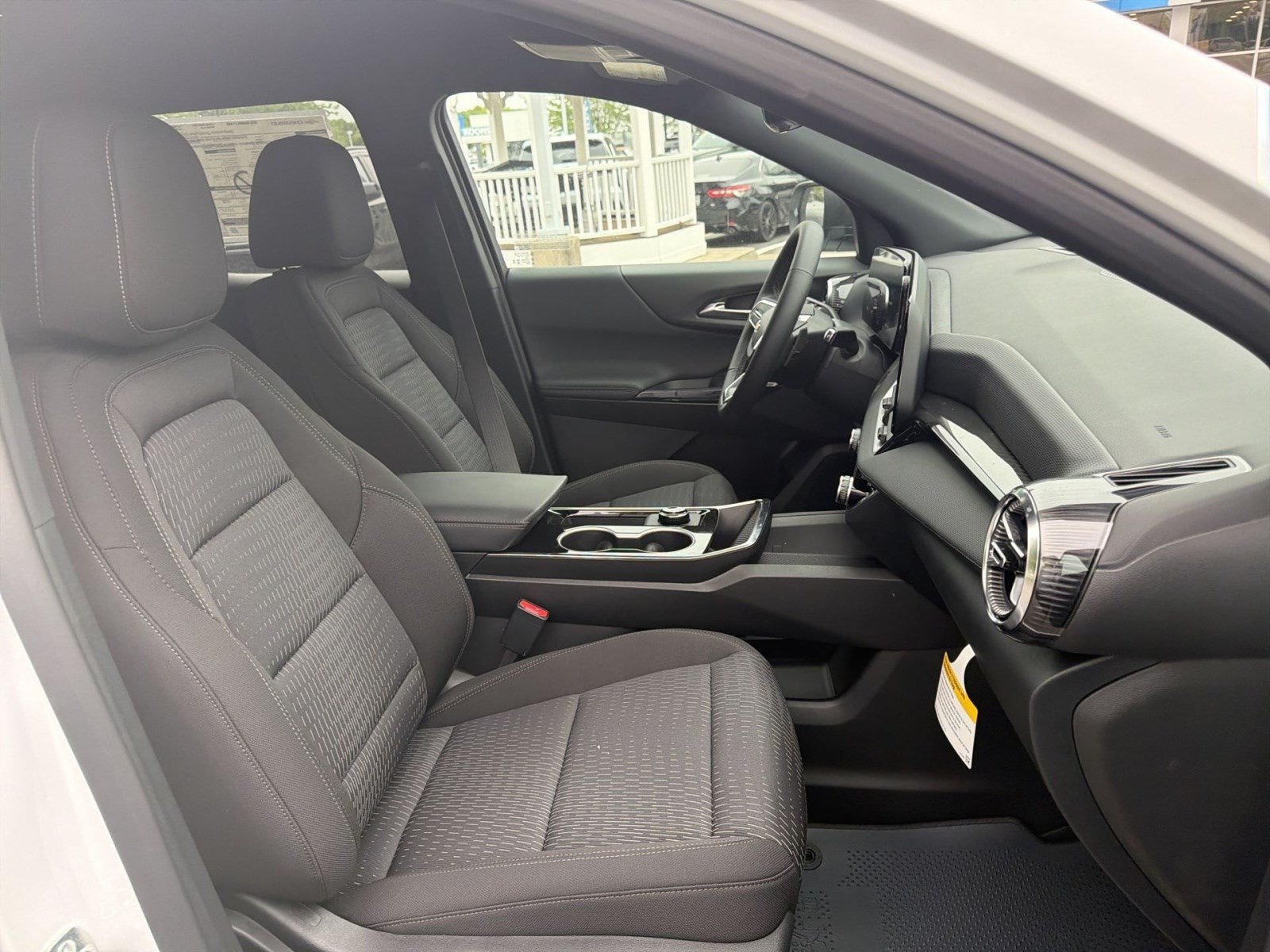 New 2026 Chevrolet Equinox LT w/ Safety and Technology Package AWD/4WD image 19