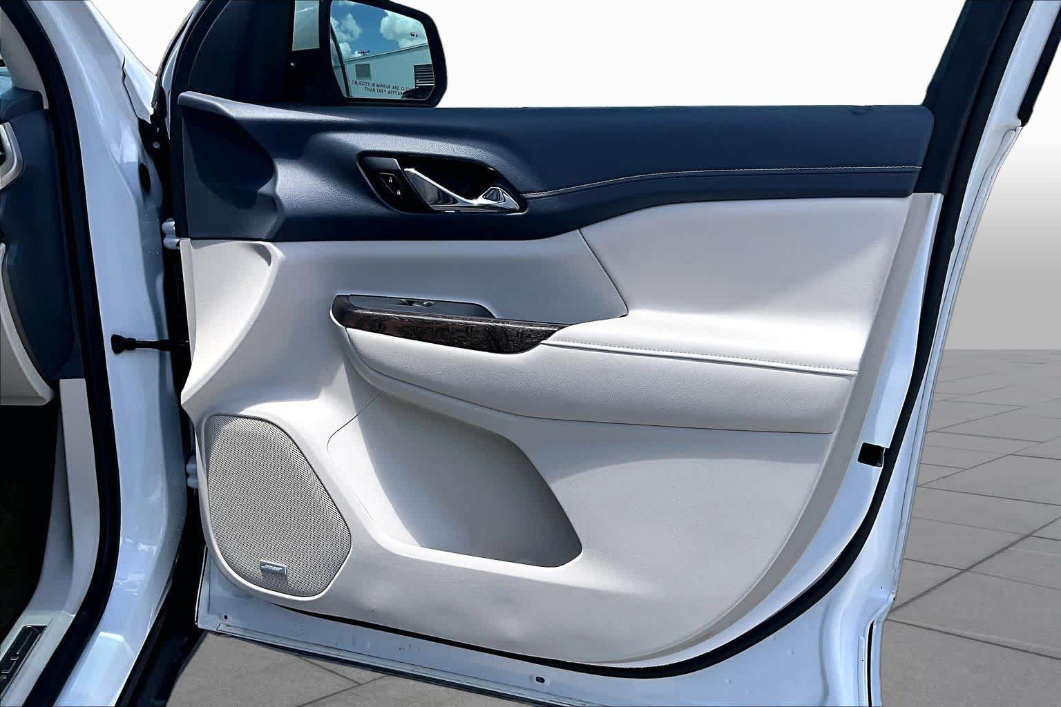 Certified 2023 GMC Acadia Denali FWD image 44