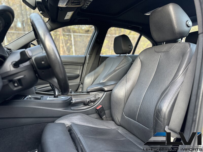 Used 2015 BMW 335i xDrive Sedan AWD/4WD image 14