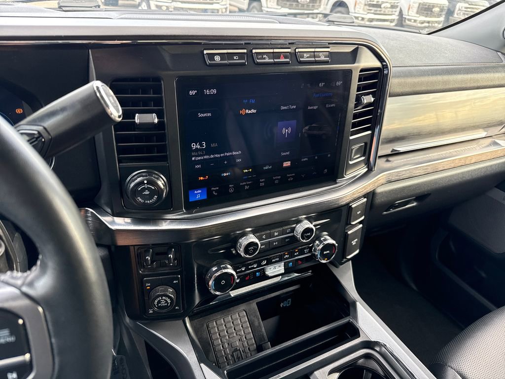 Used 2024 Ford F250 Lariat w/ Lariat Ultimate Package image 20