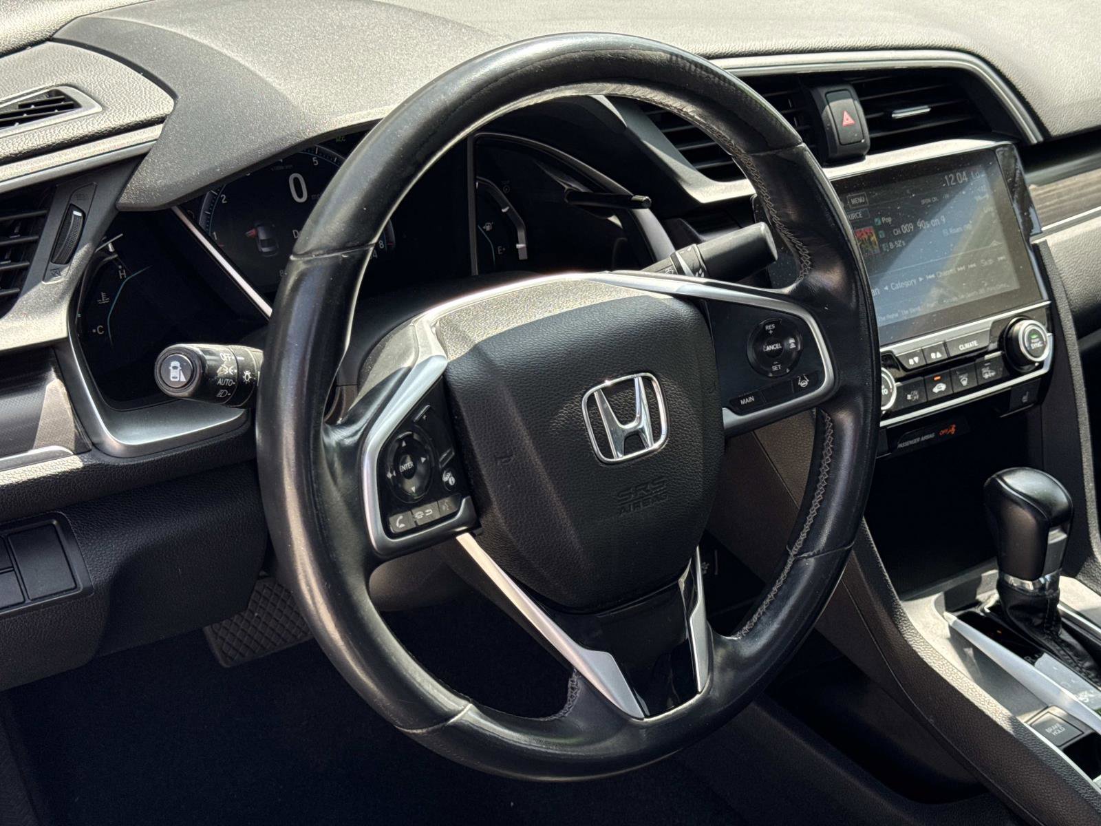 Used 2019 Honda Civic EX image 4