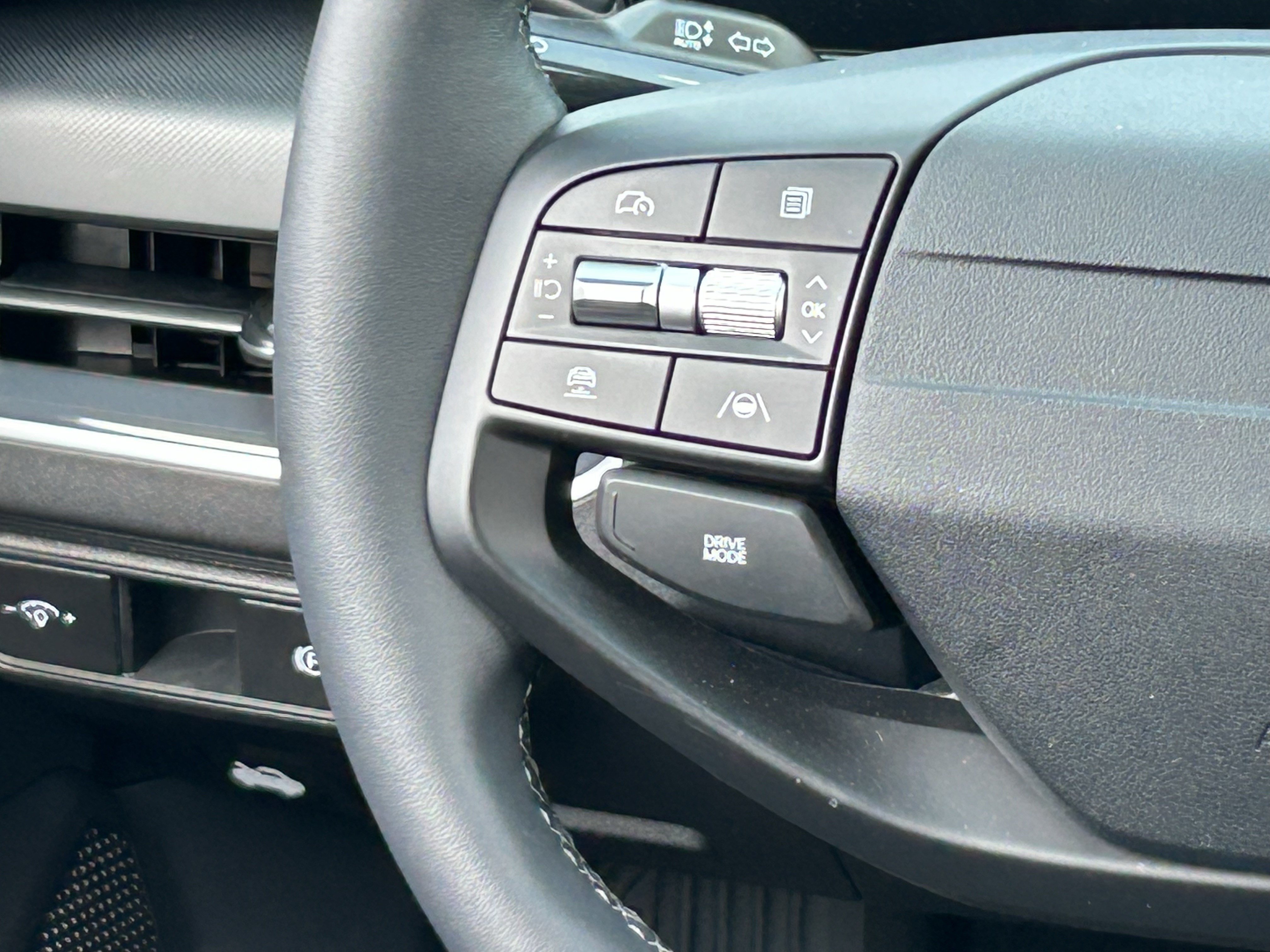 New 2026 Kia K4 GT-Line Turbo FWD image 19
