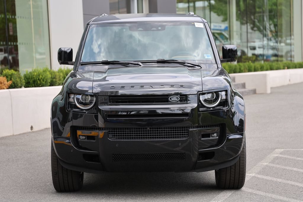 New 2026 Land Rover Defender 110 X AWD/4WD image 5