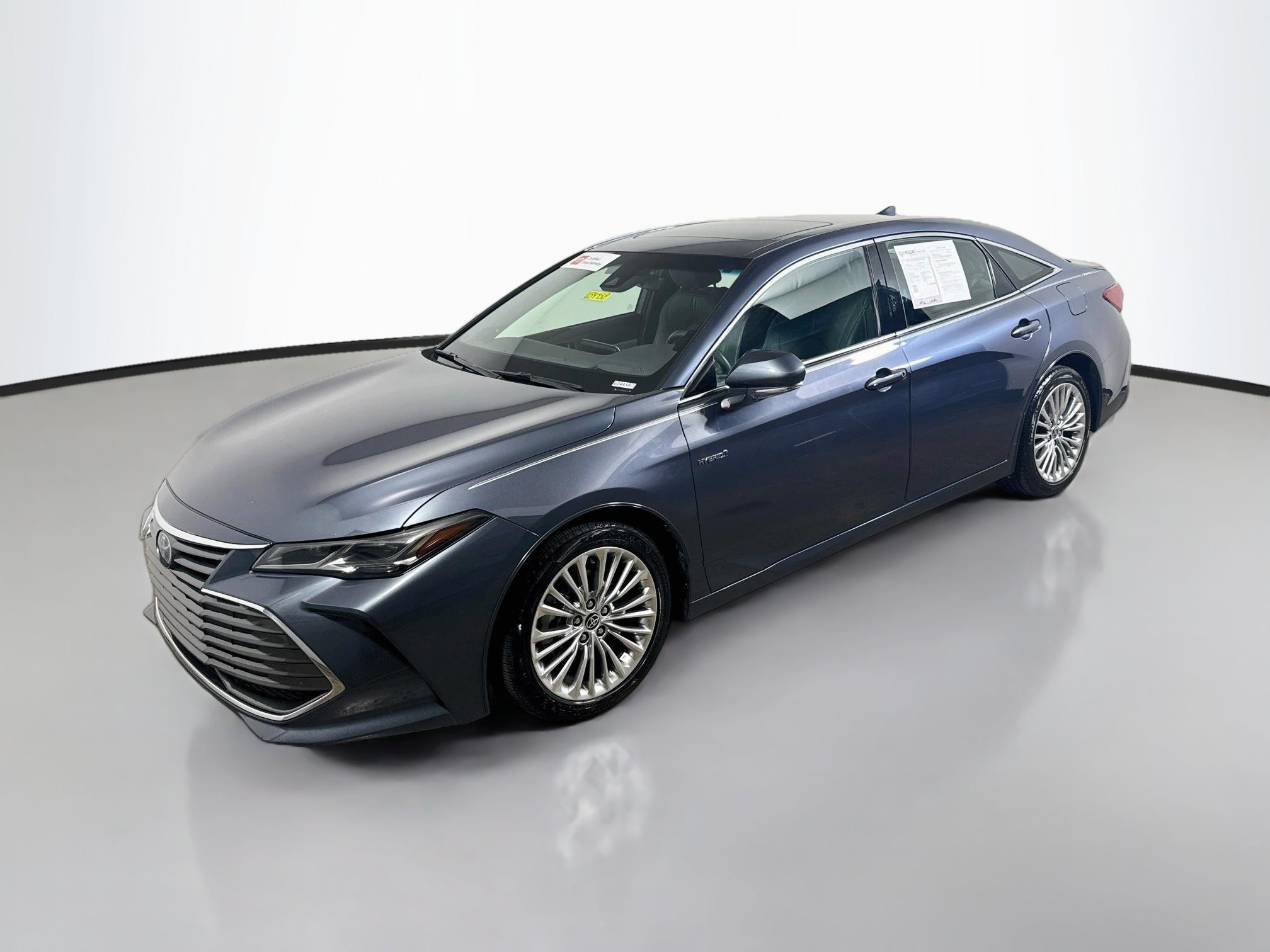 Certified 2021 Toyota Avalon Limited FWD image 3