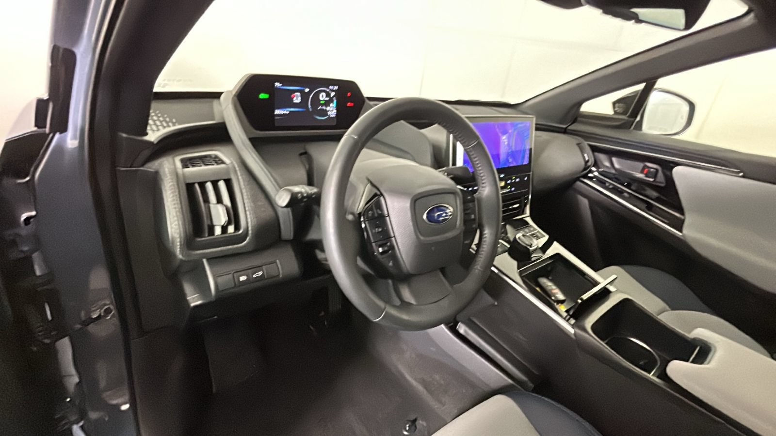 Used 2023 Subaru Solterra AWD image 17