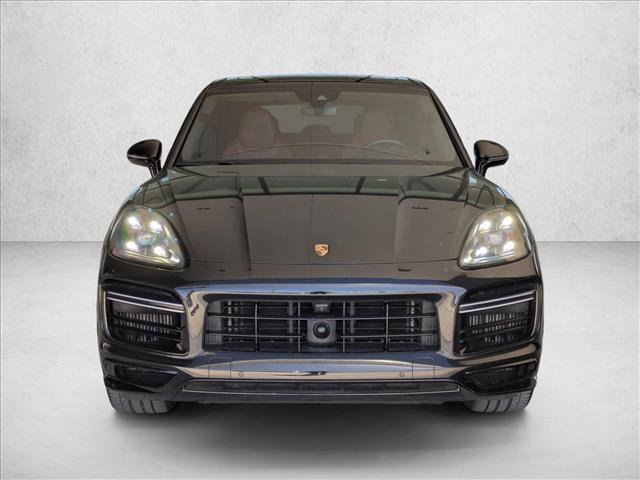 Used 2020 Porsche Cayenne Turbo S image 2