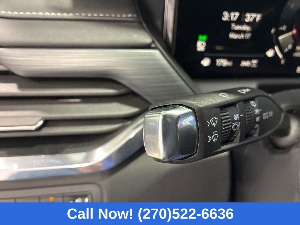 Used 2025 GMC Acadia Elevation image 23