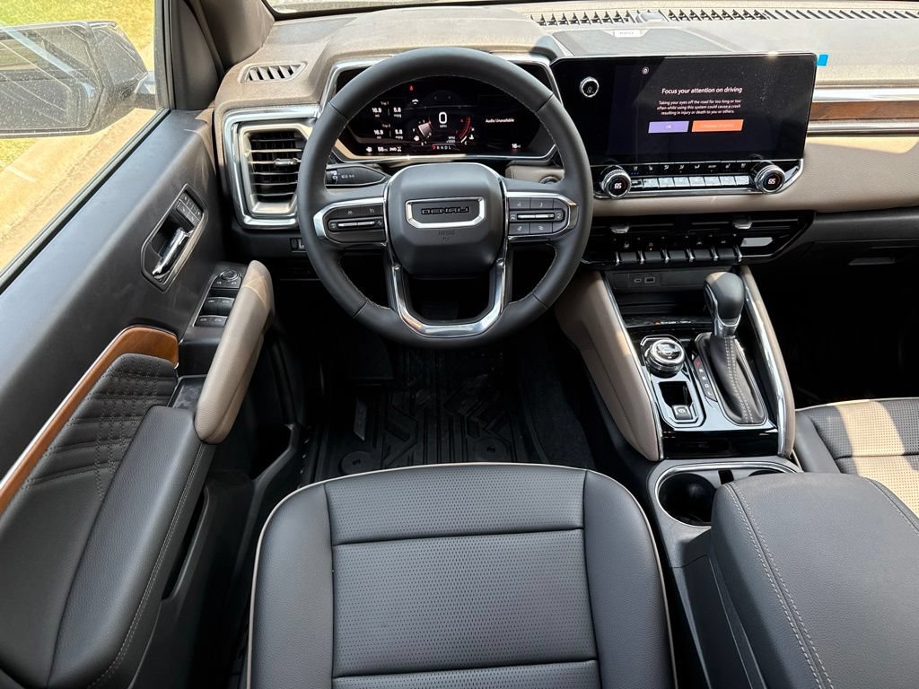 New 2026 GMC Canyon Denali w/ LPO, Denali Black Edition AWD/4WD image 15