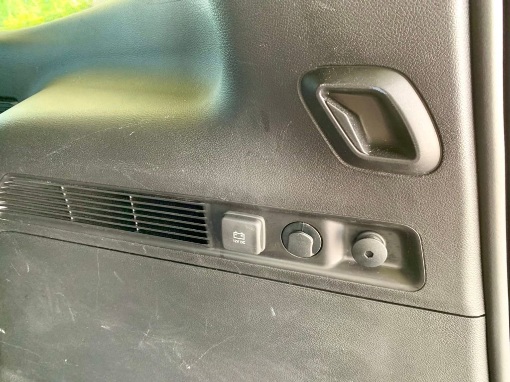 Used 2022 Jeep Wagoneer Series II AWD/4WD image 25