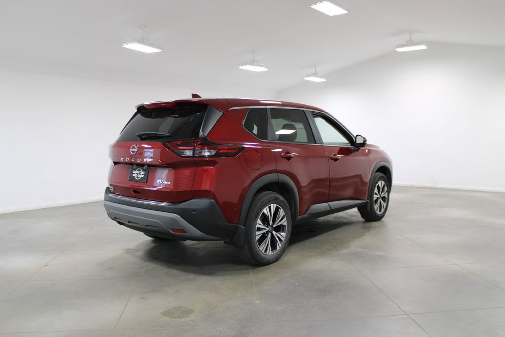 Used 2023 Nissan Rogue SV AWD/4WD image 11