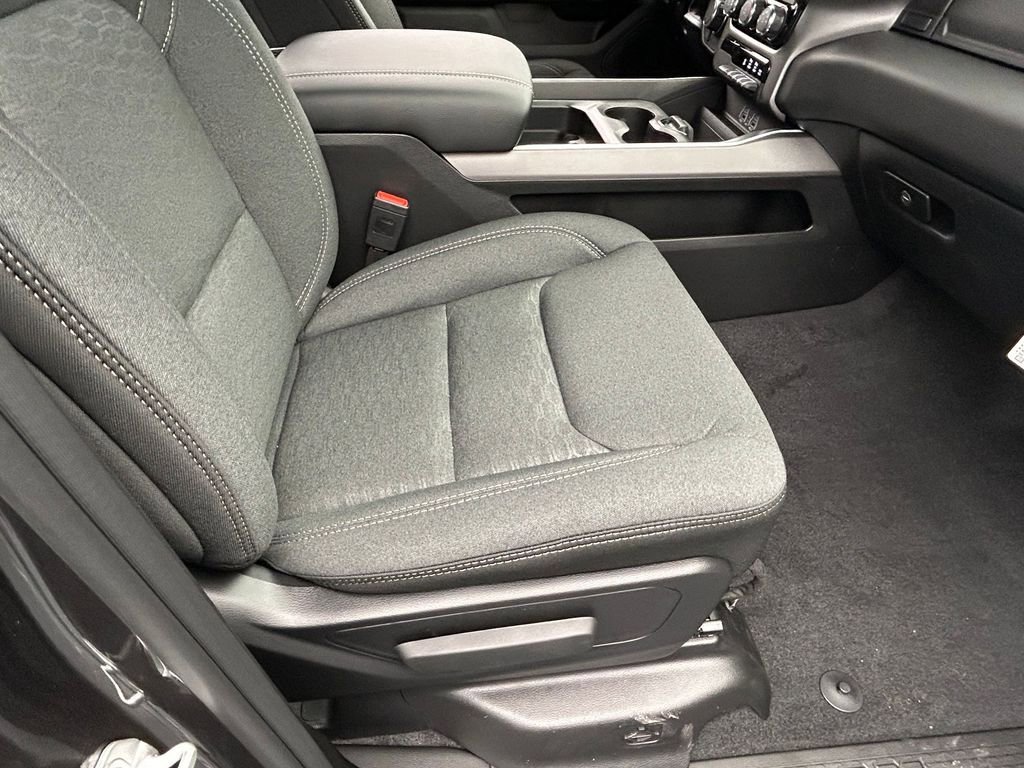 New 2026 RAM 1500 Big Horn w/ Night Edition image 33