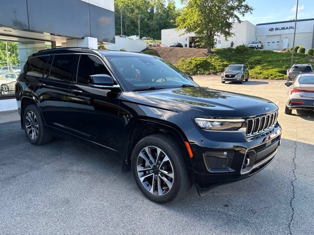 Used 2021 Jeep Grand Cherokee L Overland w/ Luxury Tech Group IV AWD/4WD image 7