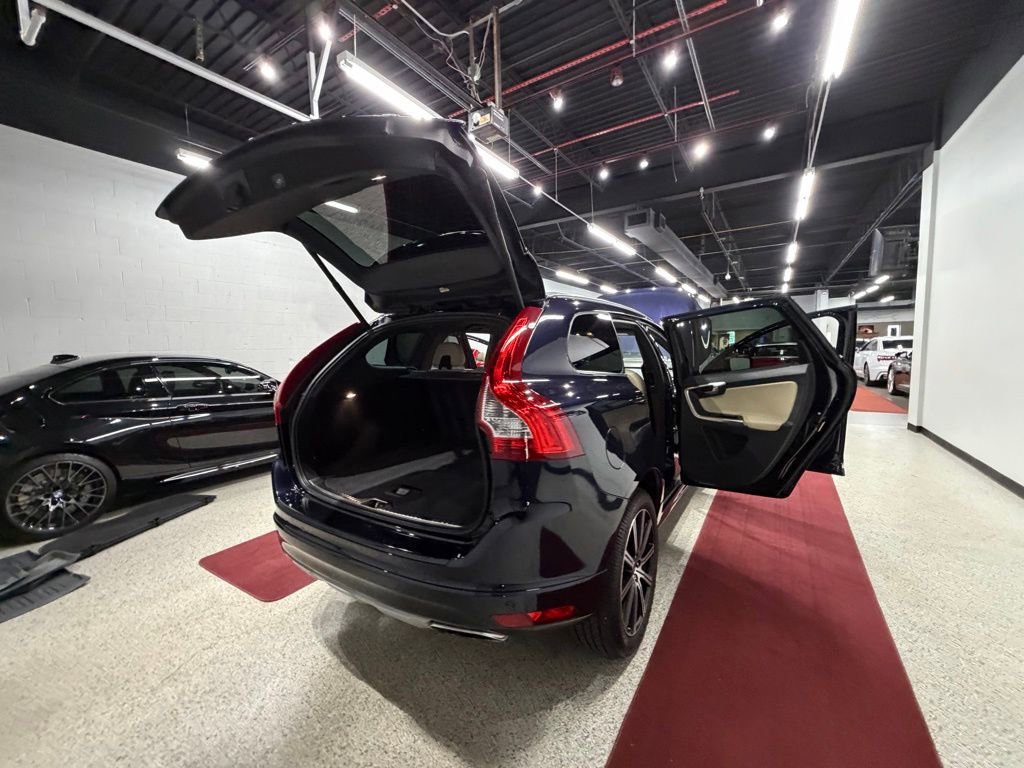 Used 2016 Volvo XC60 T5 Platinum FWD image 41