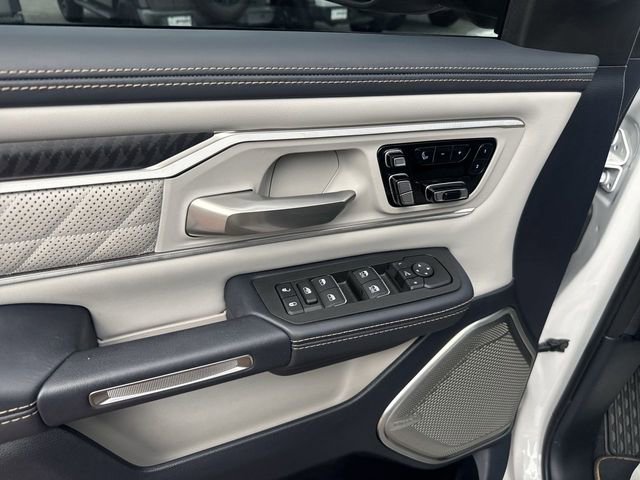 Used 2025 RAM 1500 Tungsten AWD/4WD image 13
